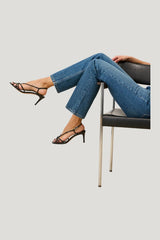 Sandales ARLESIENNE — model side