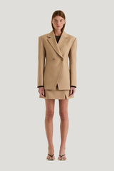 Bowie Twill Blazer — model front