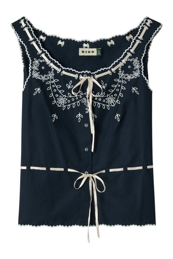 Cassara - Aster Cutwork Embroidery — packshot