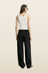 Classic compact knit tank — model back