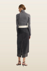 Double-layer wool top | mid grey melange — model back