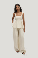 Ellie Top — model front