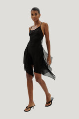 Fantasy dress in Onyx — model side