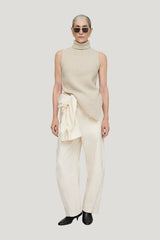 Fennec - Knit vest - Creme — model front