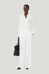 Silk crepe de chine shirt — model front