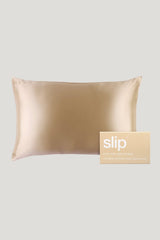Caramel Queen Zippered Pillowcase — model front