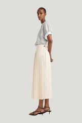 Plissé wrap skirt — model side