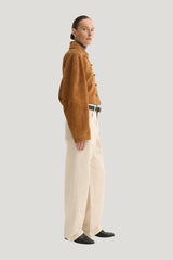 Rounded textured suede jacket | cognac — model side