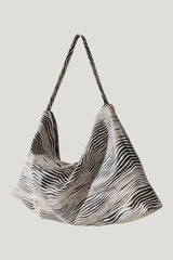 Savannah Hobo Bag - Savannah — model side