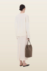 ANTON Cashmere sweater — model back