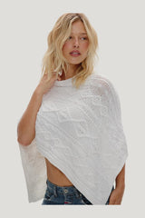 Aspen Poncho — model side