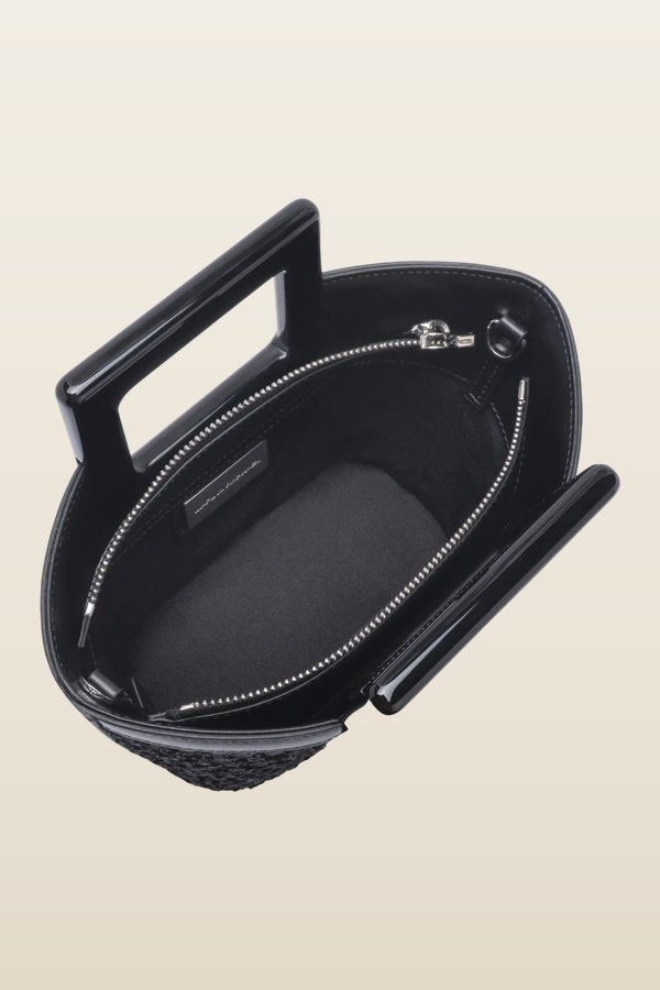 Baby Riviera In Black Raffia — model back