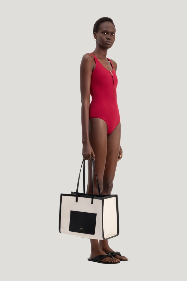 BALTI Zipped swimsuit — model side