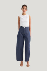 Barrel leg raw denim | raw denim — model front