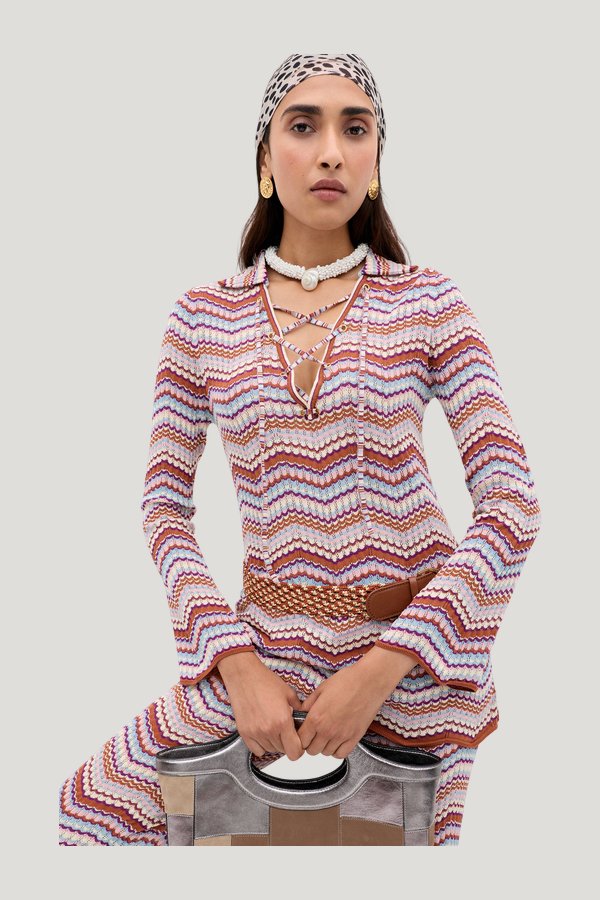Brody - Maria Chevron Multi — model side