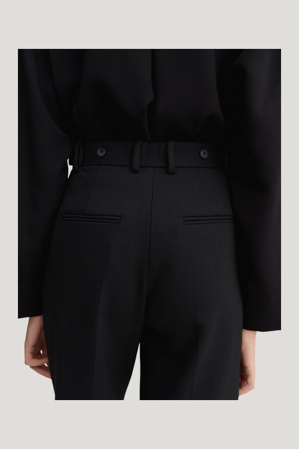 Bruna Tailored Shorts, — model side