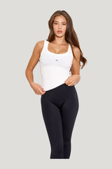 Carly White - Tanktop — model front