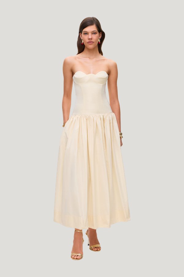 Chloé dress — model side