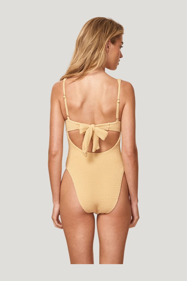 Clovelly One Piece - Raffia Crinkle — model side