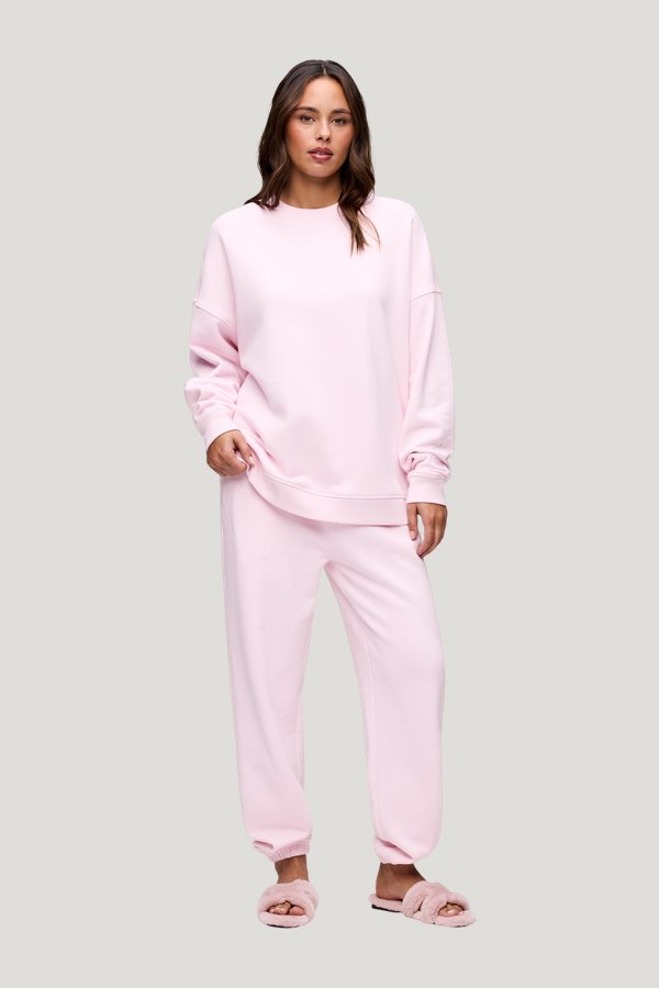 Core Fleece Crewneck Sweatshirt | Ballet — model front