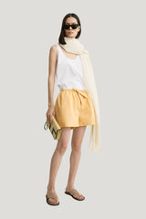 Cotton summer shorts daffodill — model side