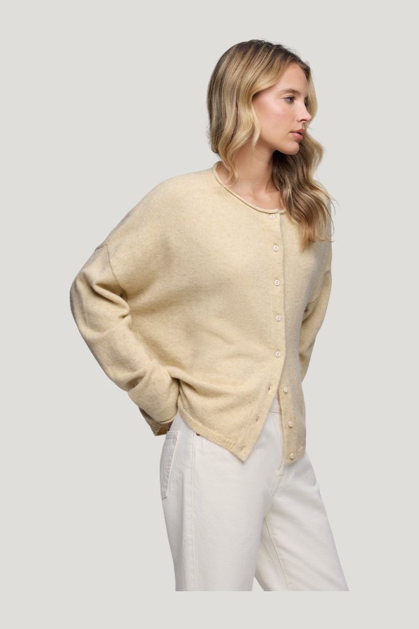 Cozy Knit Boxy Cardigan | Heather Oat — model side