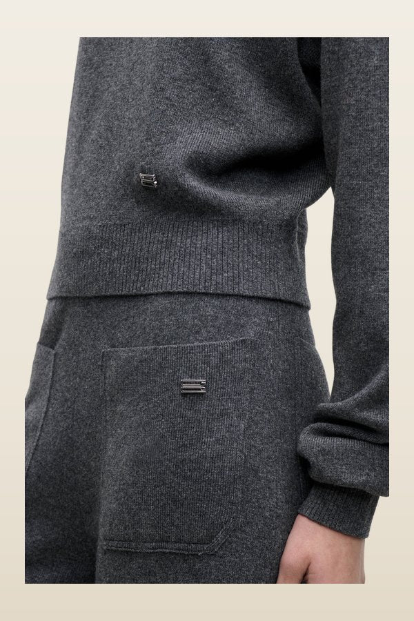 Luna Jumper — model back