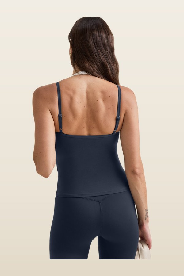 DayFlex Double Layer Vest — model back