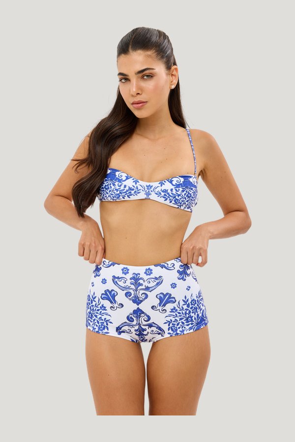 Don Blue Matera - Top — model front