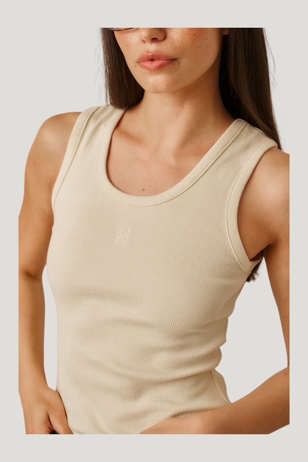 Ribbed Emblem Vest Top - Lemon Sorbet — model side