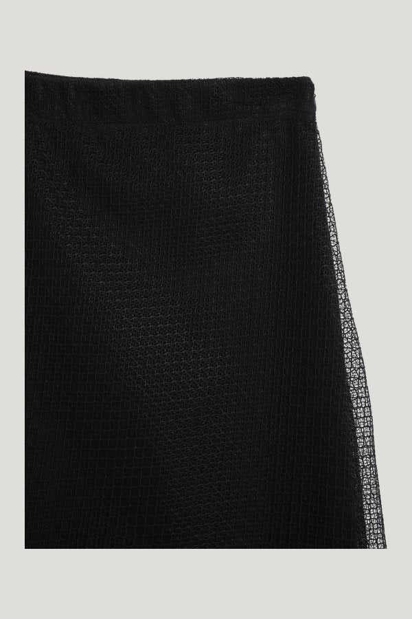Espoir Mesh Skirt — model side