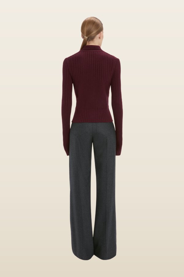 Zip Jumper — model back