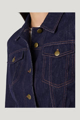 Kiara Jacket — model side
