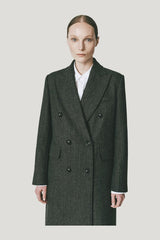 Léonard Herringbone Coat — model side