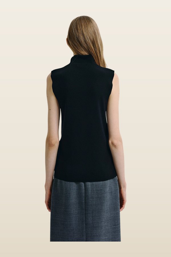 Lilou Sleeveless Turtleneck Top — model back