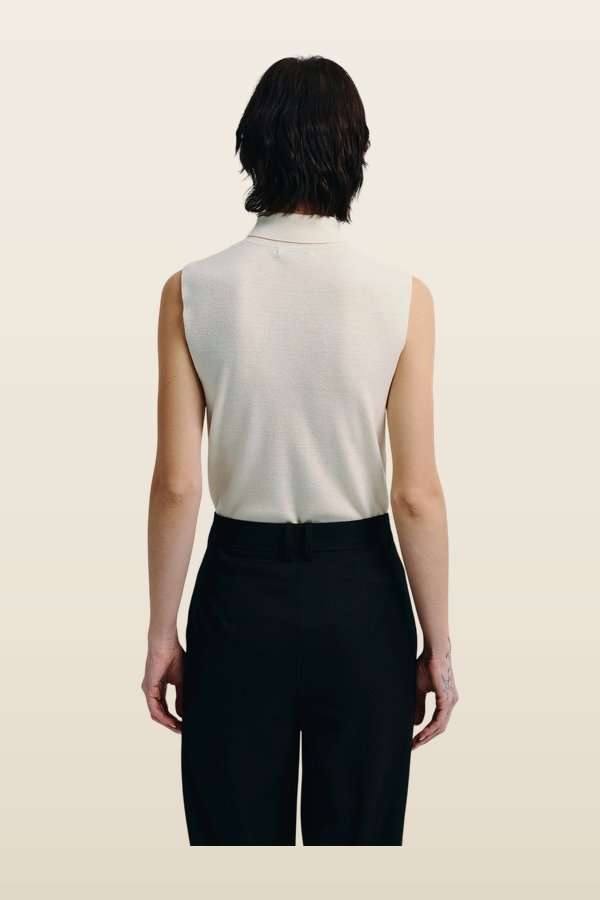 Lilou Sleeveless Turtleneck Top — model back