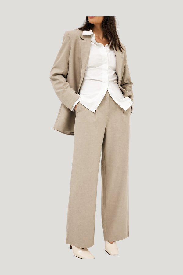 Wide Mid Waist Pants — model side