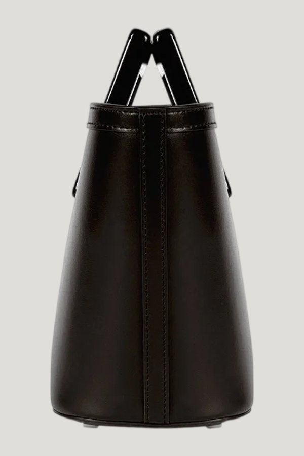 Micro Riviera In Black Leather — model side