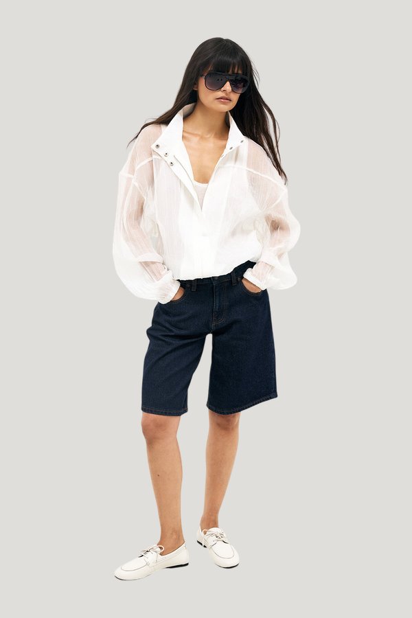 Mid Waist Loose Denim Shorts — model front