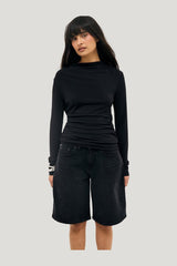 Mid Waist Loose Denim Shorts — model side