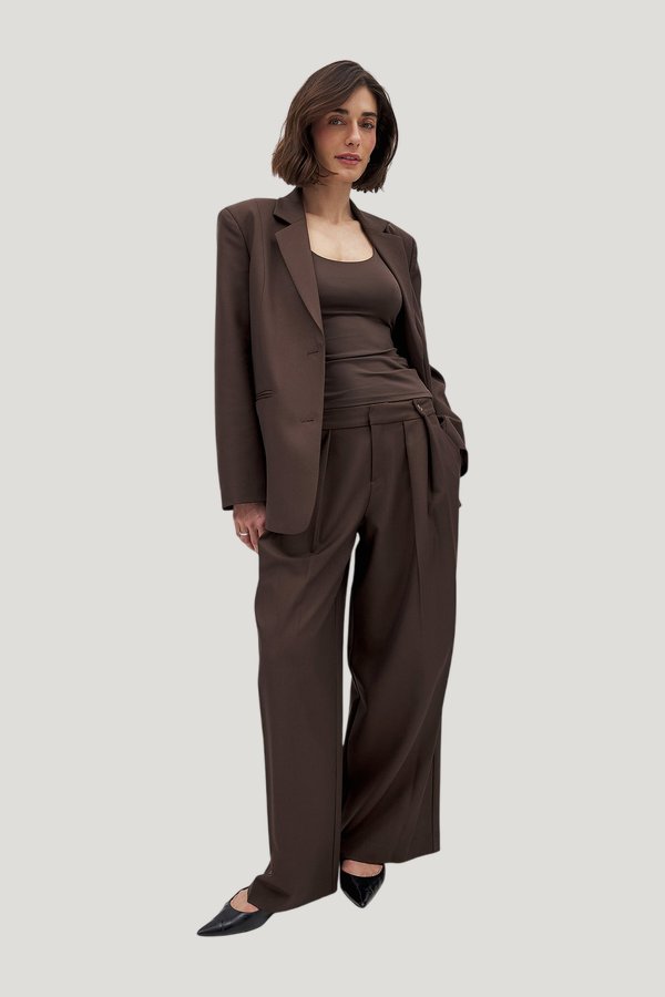 Mid Waist Suit Pants — model side