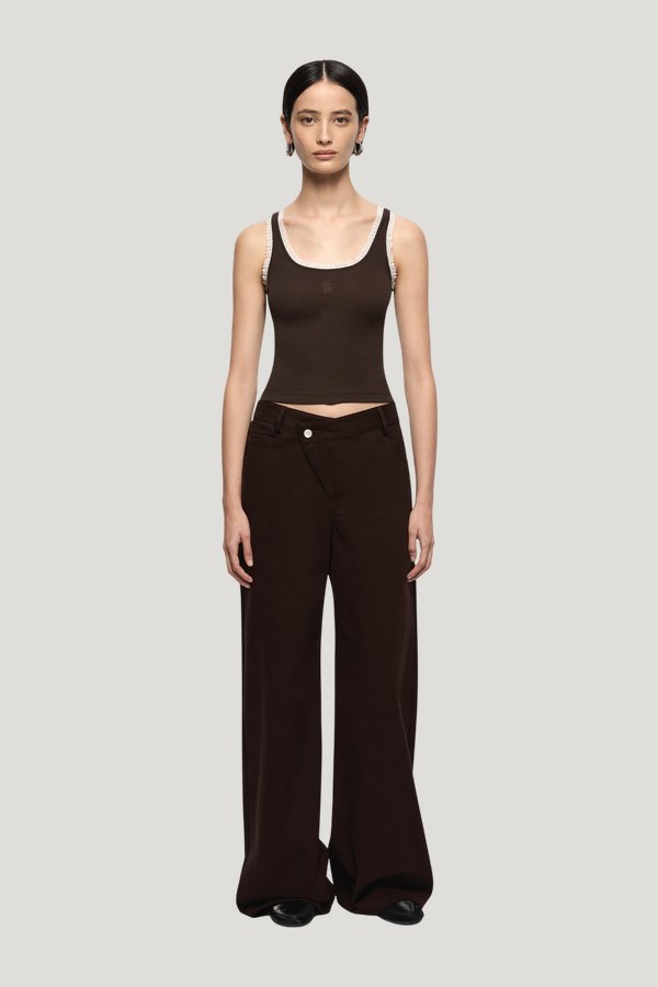 Moneta Tank — model front