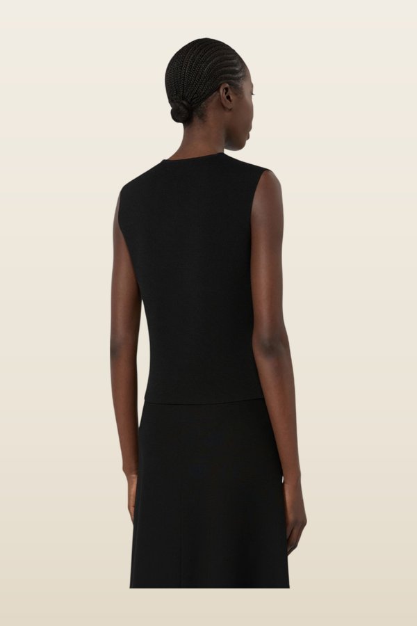 Viscose crepe yarn gilet — model back
