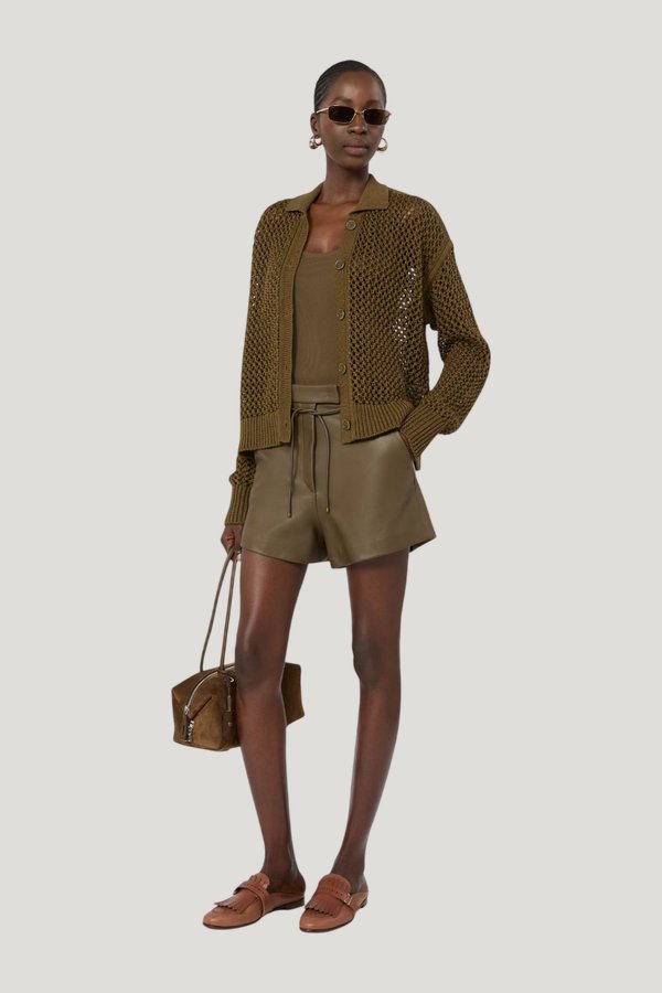 Natural Nappa leather shorts - KAKI — model front