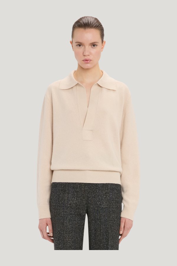 Genevieve Jumper — model side