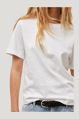 Regular Fit T-Shirt — model side