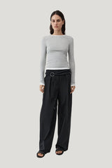 Relaxed Pleat Pants — model side