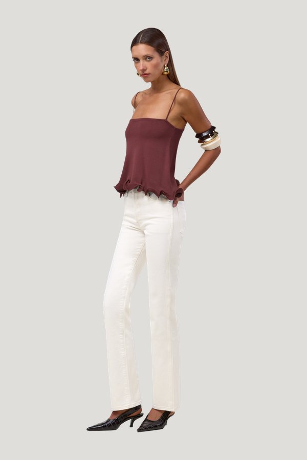 Ruffle Hem Tank Top — model side