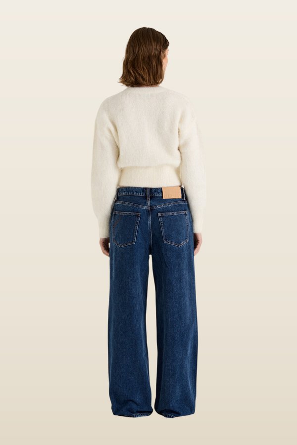Solene Cardigan — model back
