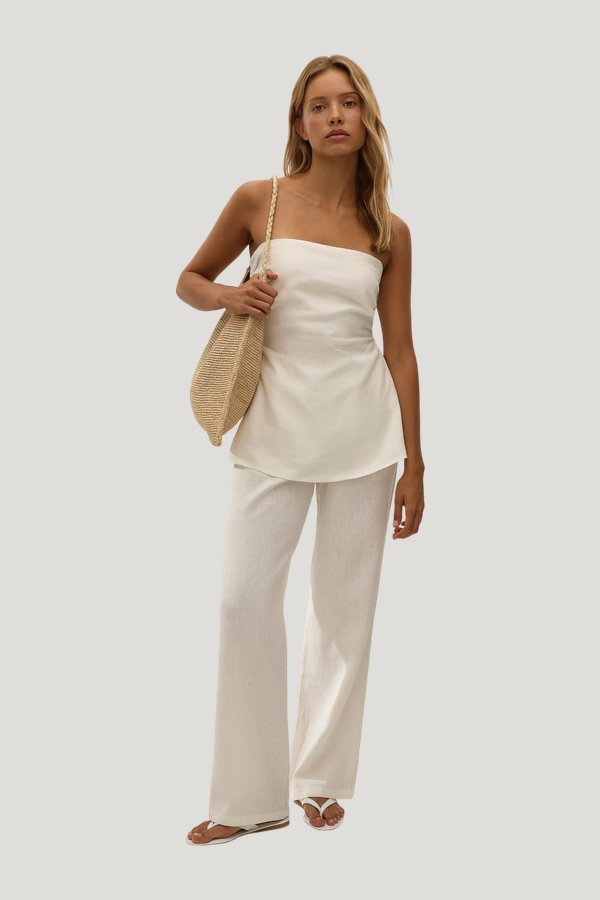 Solmar Top — model front